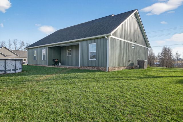 1349 Pippin Rd, Cookeville, TN 38501