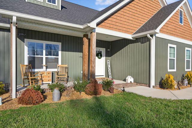 1349 Pippin Rd, Cookeville, TN 38501