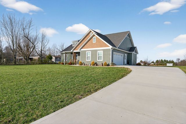 1349 Pippin Rd, Cookeville, TN 38501