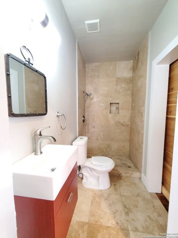 1207 Hays St Unit A, San Antonio, TX 78202