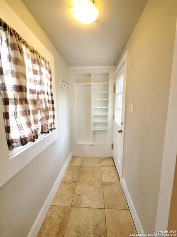 1207 Hays St Unit A, San Antonio, TX 78202