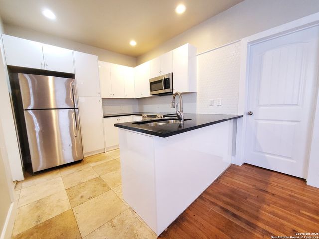 1207 Hays St Unit A, San Antonio, TX 78202