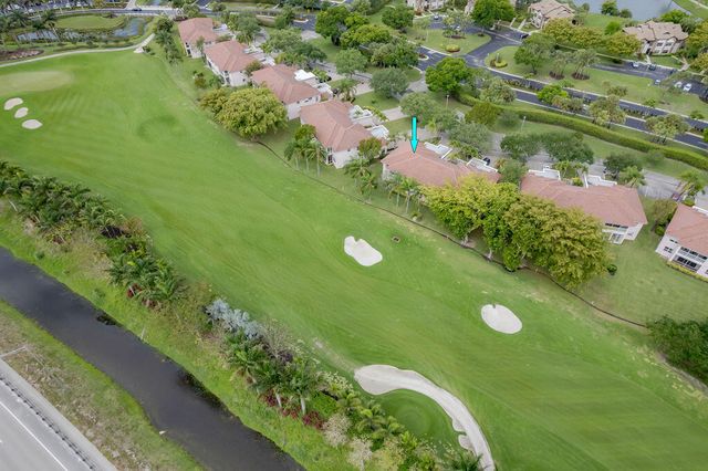 8050 Aberdeen Drive 202, Boynton Beach, FL 33472