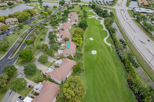 8050 Aberdeen Drive 202, Boynton Beach, FL 33472