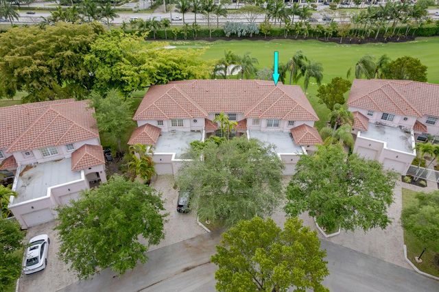 8050 Aberdeen Drive 202, Boynton Beach, FL 33472