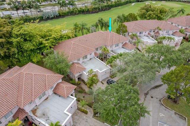 8050 Aberdeen Drive 202, Boynton Beach, FL 33472