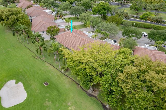 8050 Aberdeen Drive 202, Boynton Beach, FL 33472
