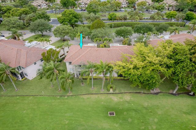 8050 Aberdeen Drive 202, Boynton Beach, FL 33472