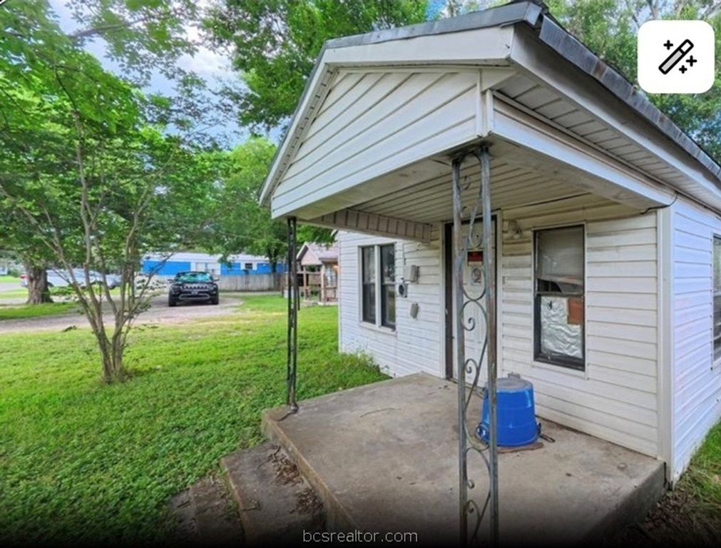 1203 Boulevard Street, Bryan, TX 77803