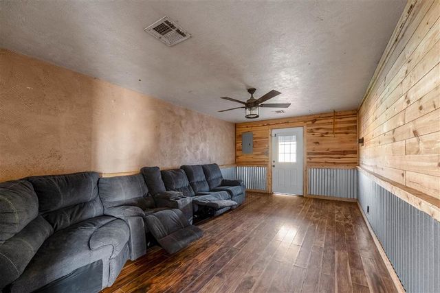 3534 Thibodeaux Lane, Sulphur, LA 70663