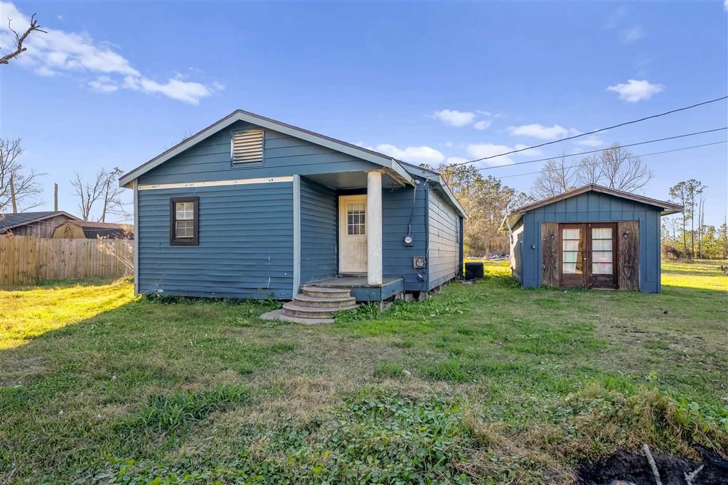 3534 Thibodeaux Lane, Sulphur, LA 70663