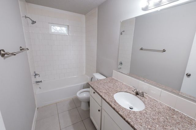 6519 Sloan St 4, Houston, TX 77087