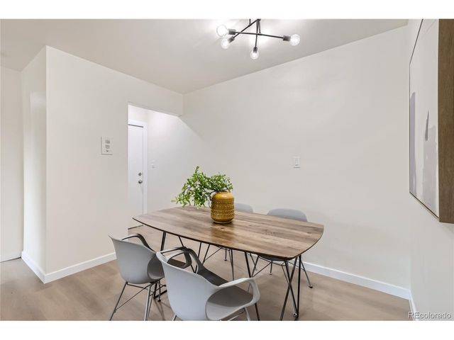 2100 N Franklin St 20, Denver, CO 80205