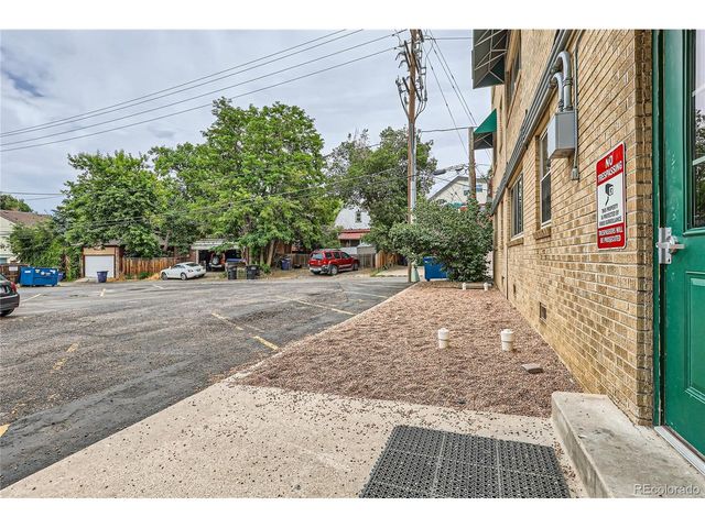2100 N Franklin St 20, Denver, CO 80205