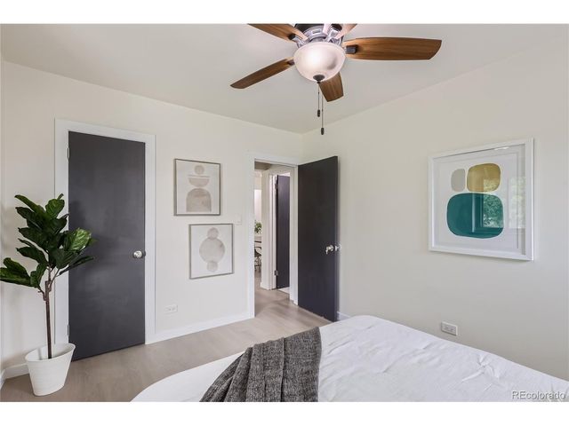 2100 N Franklin St 20, Denver, CO 80205