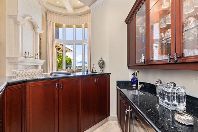 1207 N Atlantic Drive, Lantana, FL 33462