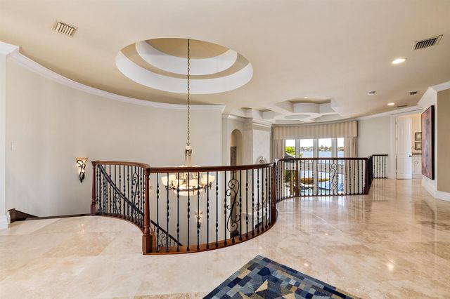 1207 N Atlantic Drive, Lantana, FL 33462