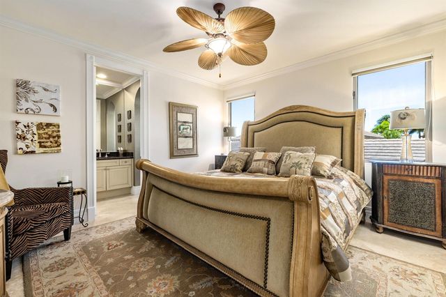 1207 N Atlantic Drive, Lantana, FL 33462