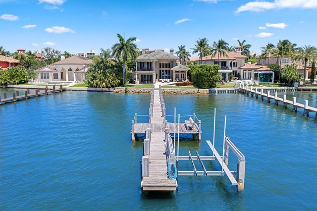 1207 N Atlantic Drive, Lantana, FL 33462