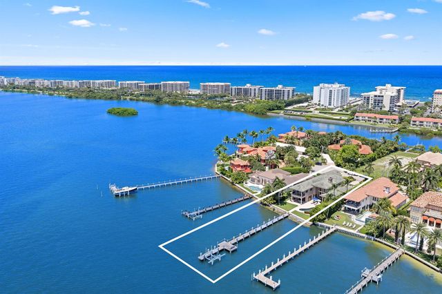 1207 N Atlantic Drive, Lantana, FL 33462