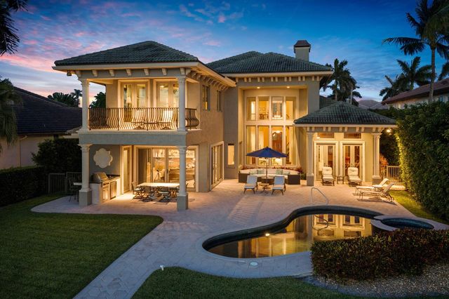 1207 N Atlantic Drive, Lantana, FL 33462