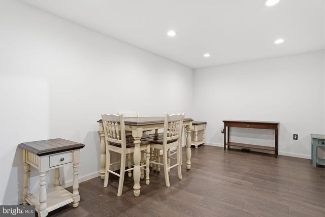 400 CENTENNIAL DR, Morrisville, PA 19067