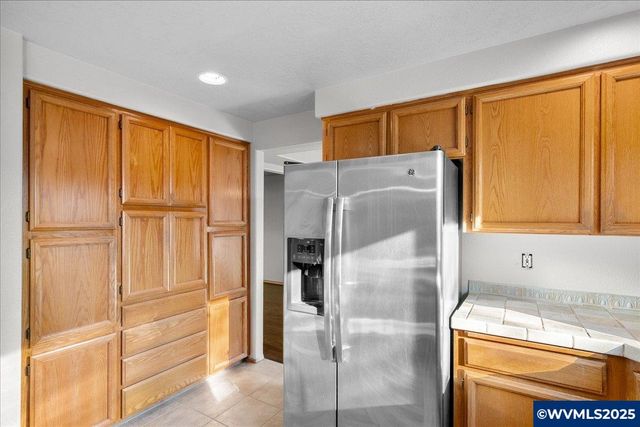 248 Hazelbrook Dr N, Keizer, OR 97303