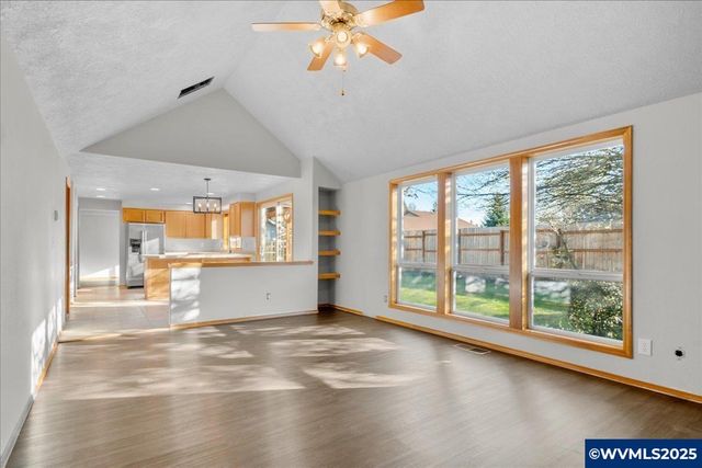 248 Hazelbrook Dr N, Keizer, OR 97303