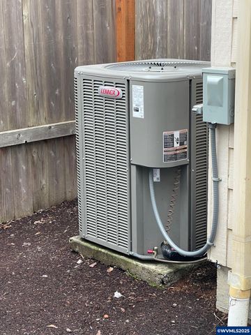 248 Hazelbrook Dr N, Keizer, OR 97303