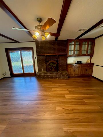 14 SE Camelot Dr., Lawton, OK 73501