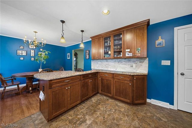 2103 David Avenue, Parma, OH 44134