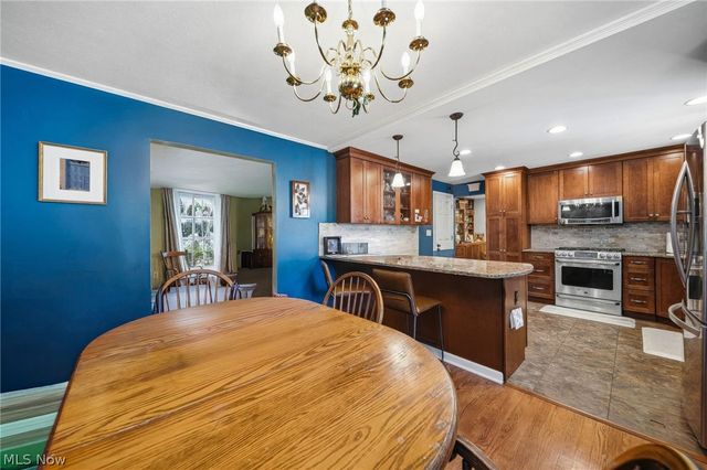 2103 David Avenue, Parma, OH 44134