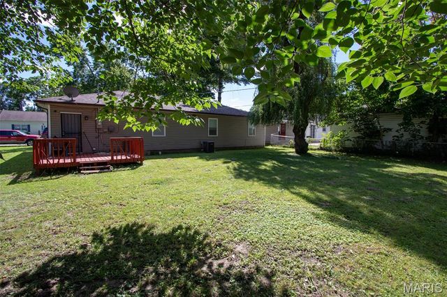 819 La Salle Drive, Cahokia, IL 62206
