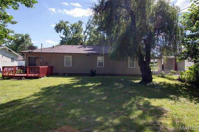 819 La Salle Drive, Cahokia, IL 62206