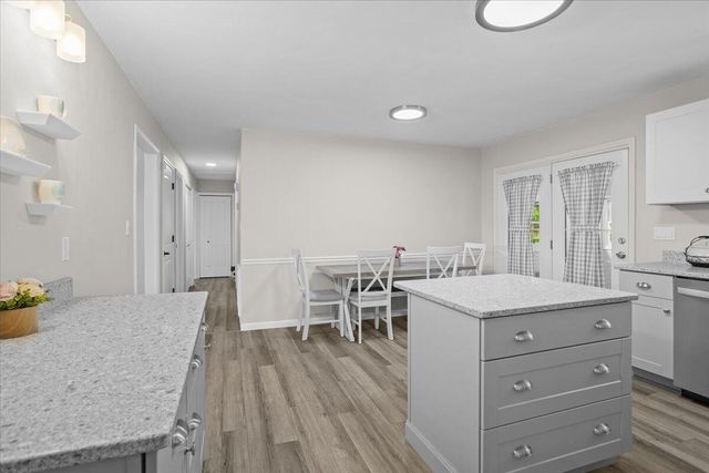 5004 Harvest Ridge RD, Roanoke, VA 24019
