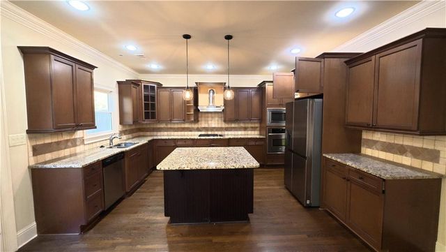 3361 Lake Mcginnis Drive, Suwanee, GA 30024