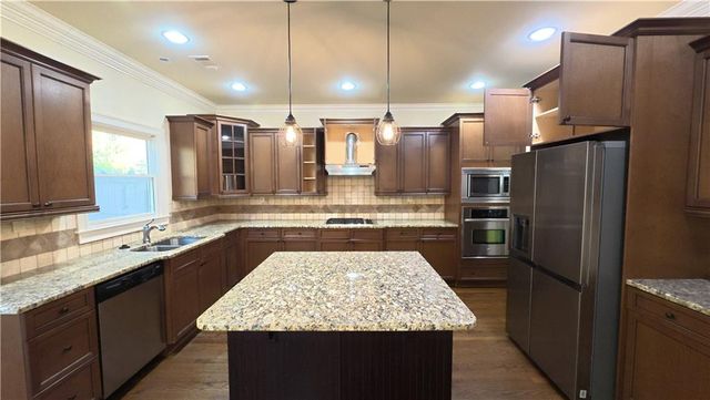 3361 Lake Mcginnis Drive, Suwanee, GA 30024