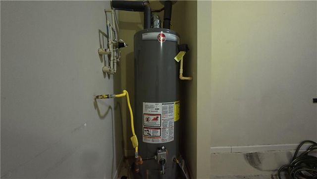 3361 Lake Mcginnis Drive, Suwanee, GA 30024