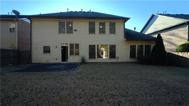 3361 Lake Mcginnis Drive, Suwanee, GA 30024