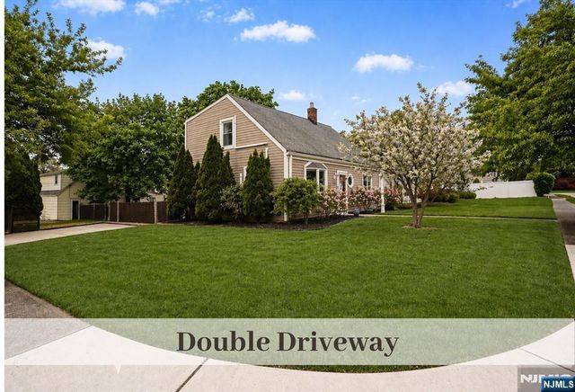 45 Kaywin Avenue, Hawthorne, NJ 07506