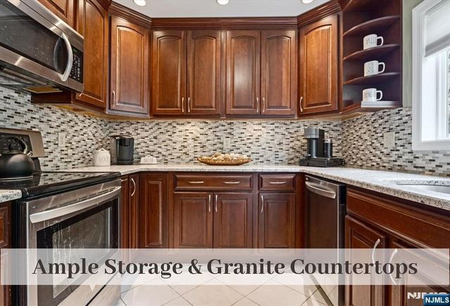 45 Kaywin Avenue, Hawthorne, NJ 07506