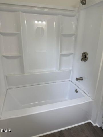 1009 W New Hampshire Avenue, Southern Pines, NC 28387