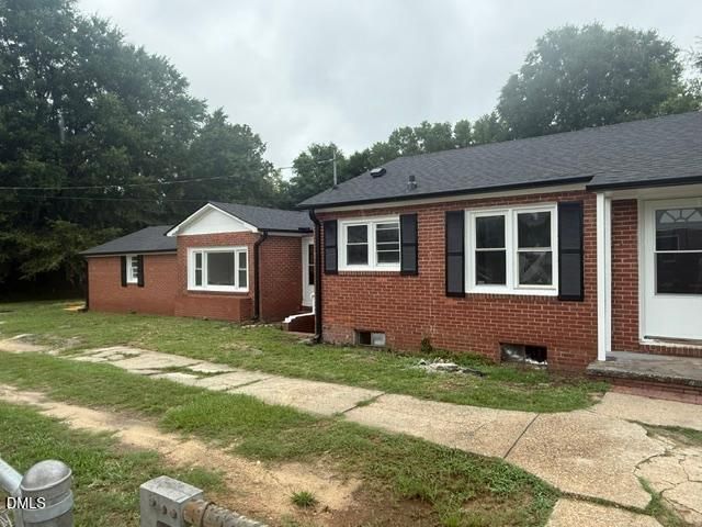 1009 W New Hampshire Avenue, Southern Pines, NC 28387