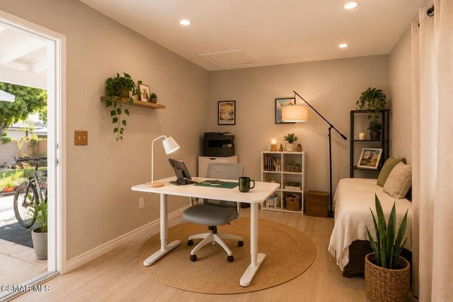 17444 Septo Street, Northridge, CA 91325
