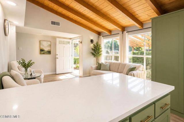 17444 Septo Street, Northridge, CA 91325