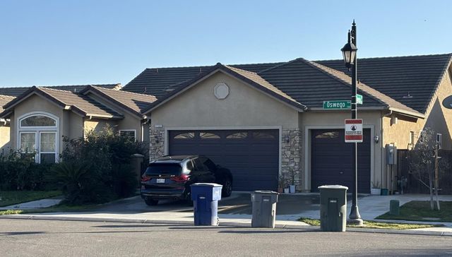 7163 W Oswego Avenue, Fresno, CA 93723