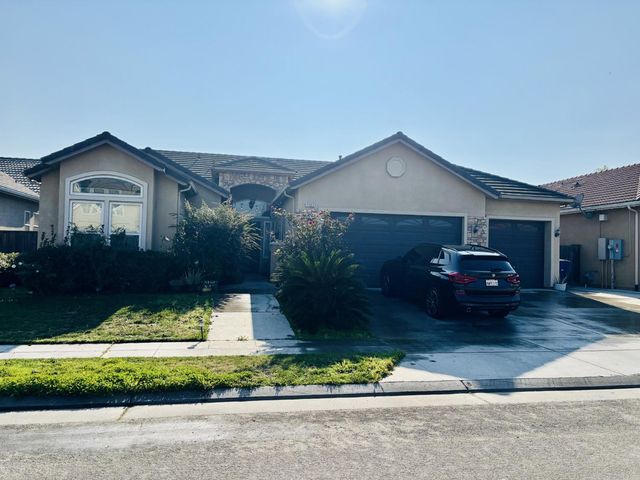 7163 W Oswego Avenue, Fresno, CA 93723