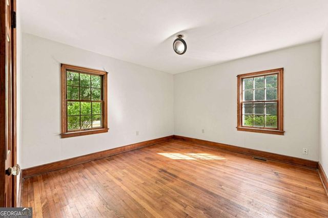5922 Medlock Avenue, Austell, GA 30106
