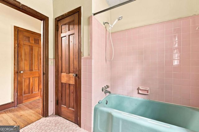 5922 Medlock Avenue, Austell, GA 30106