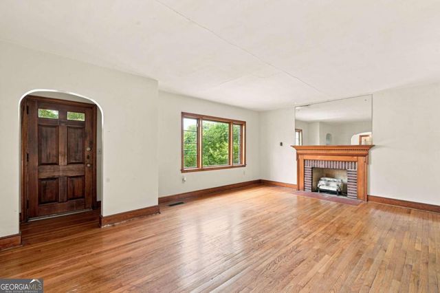 5922 Medlock Avenue, Austell, GA 30106